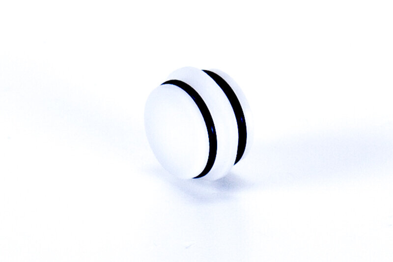 BS 703