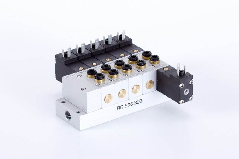 M5 alebo 4 mm pif - 3 mm otvor